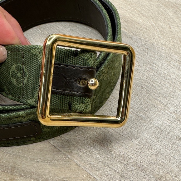 9755 Louis Vuitton Mini Lin Canvas Belt - Picture 6 of 7